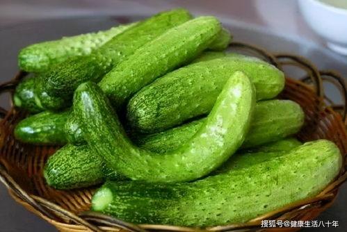 娱乐吃瓜酱摆烂,揭秘娱乐圈摆烂现象背后的真相  第3张